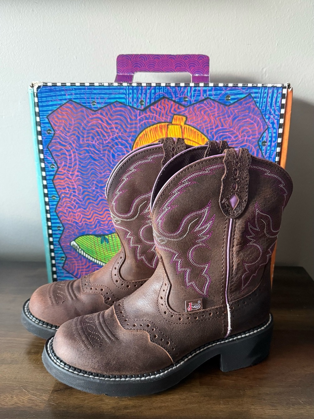 Justin Gypsy L9903 Western Boots Brown Pink Stitching Womens Size 7.5 B